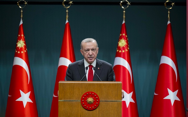 Cumhurbaşkanı Erdoğan'dan 'Emeklilere Bayram Müjdesi'