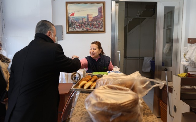 BAŞKAN BALABAN MESİR MAHALLESİ ESNAFIYLA BULUŞTU